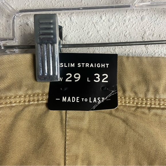 American Eagle Men’s Size 28x32 Slim Straight Khaki Pants Distressed Preppy - Picture 6 of 9